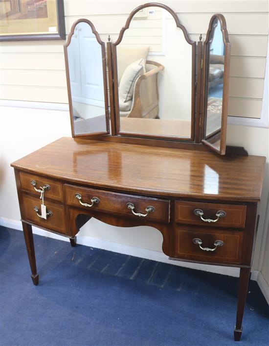 An Edwardian mahogany five drawer dressing table, W.120cm
